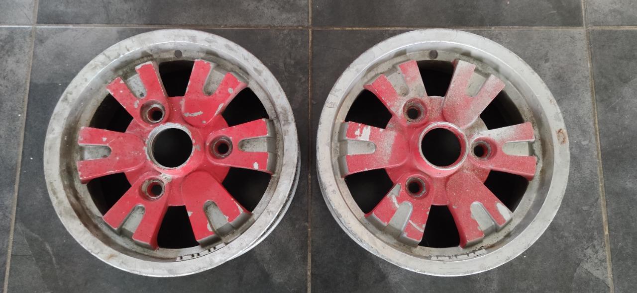 2 jantes RENAULT 5 (R5) TX bord plat LesAnciennes.com