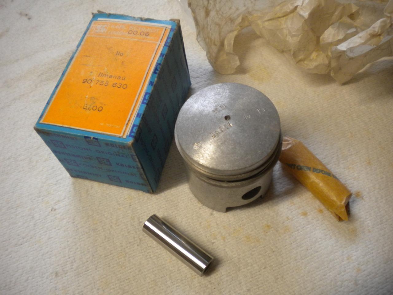 Pièces UN PISTON moto kolbenschmidt 50,94 LesAnciennes.com