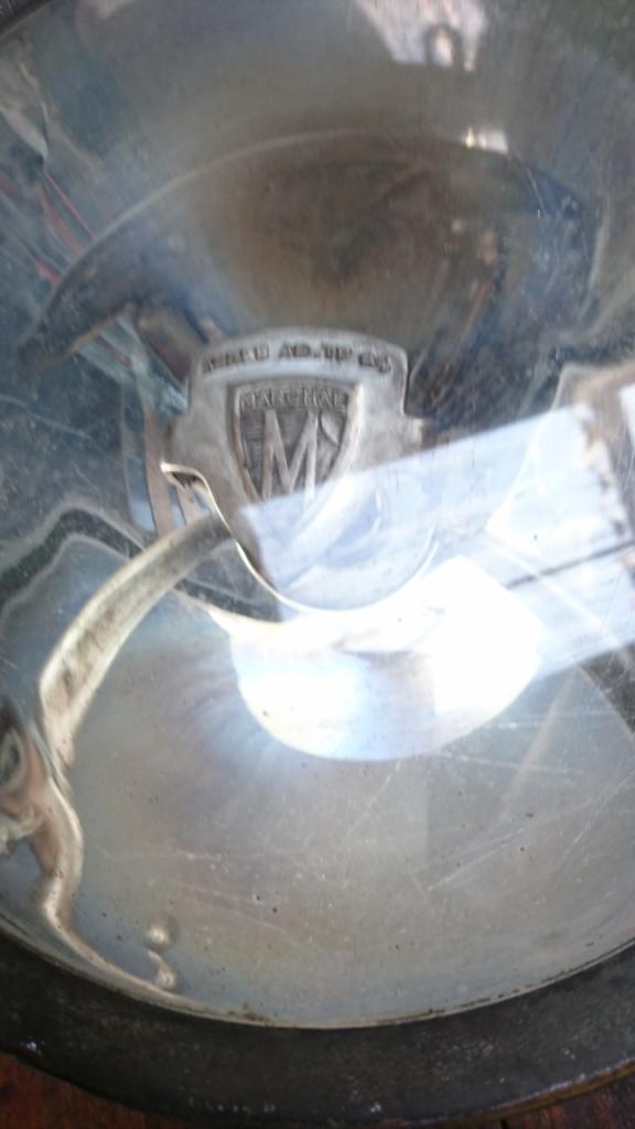 Paire de phares Marchal LesAnciennes.com