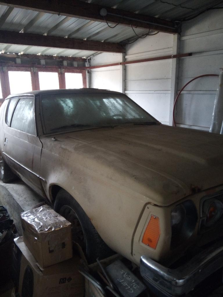 AMC GREMLIN - 1977 LesAnciennes.com