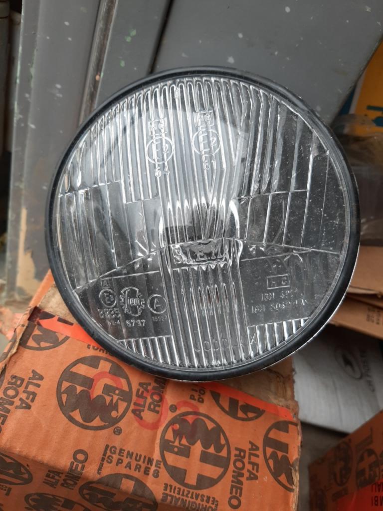 Phare ALFA ROMEO Alfasud LesAnciennes.com