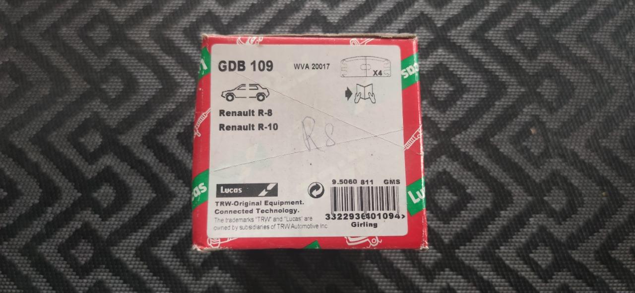 Plaquettes de freins arrière RENAULT 8 (R8) R10 LesAnciennes.com