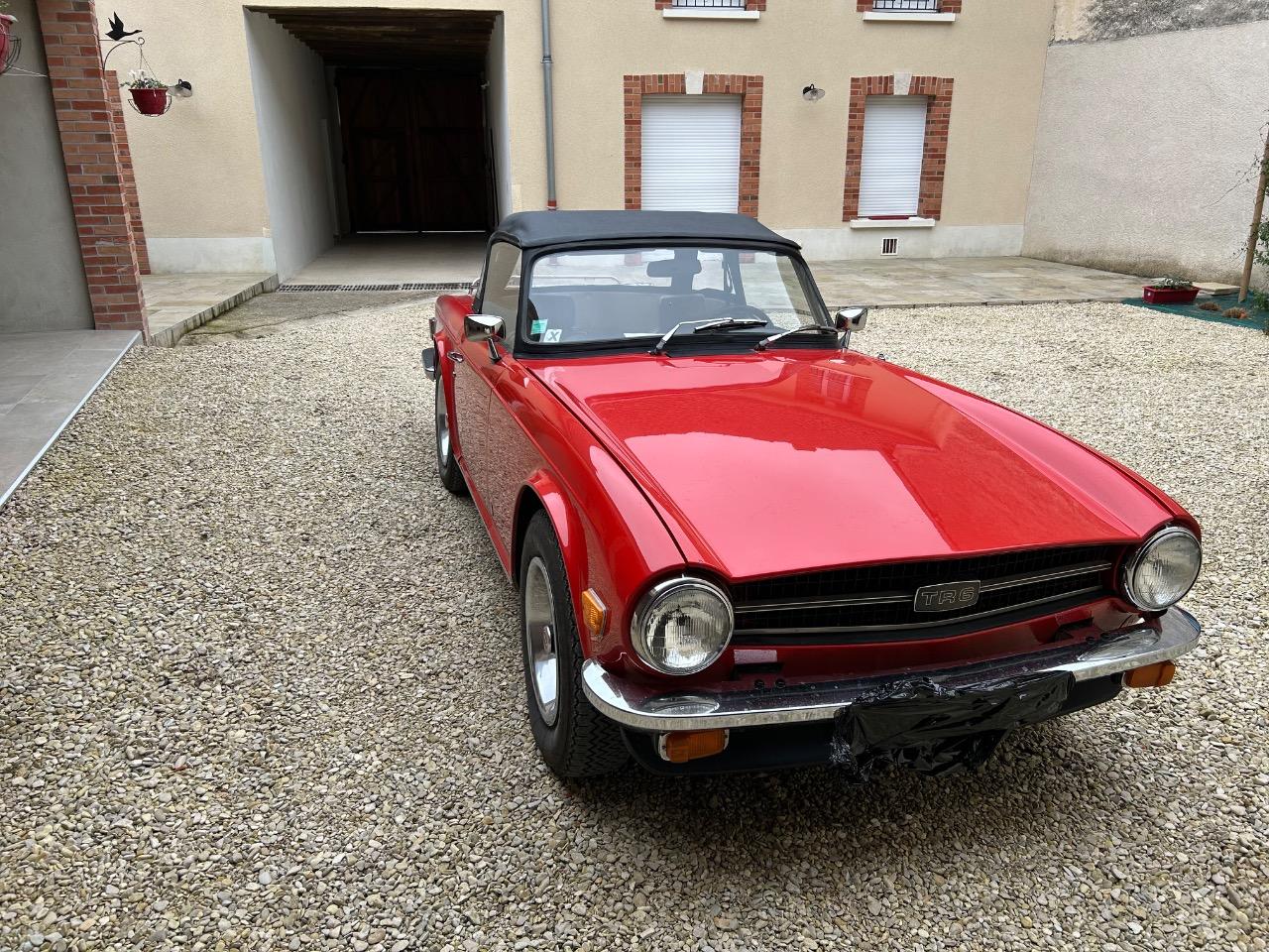 TRIUMPH TR6 - 1976 LesAnciennes.com