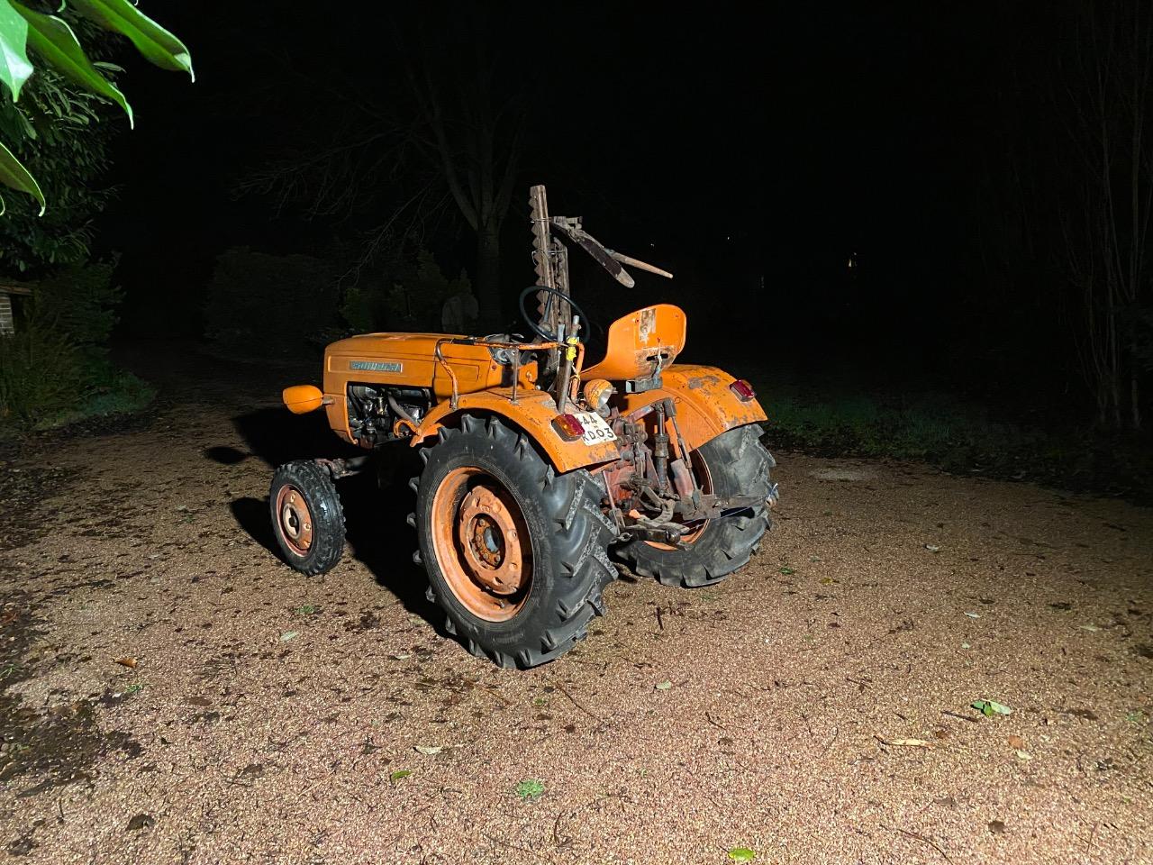 SOMECA Som 25 - 1960 LesAnciennes.com