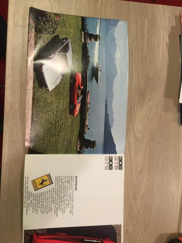 Catalogue publicitaire FERRARI 308 LesAnciennes.com