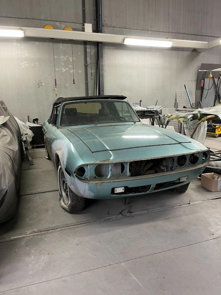 TRIUMPH Stag - 1972 LesAnciennes.com