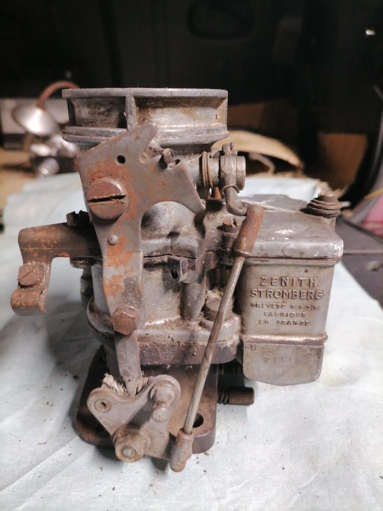 Carburateur FORD Vedette Moteur V8. 1948-54 LesAnciennes.com