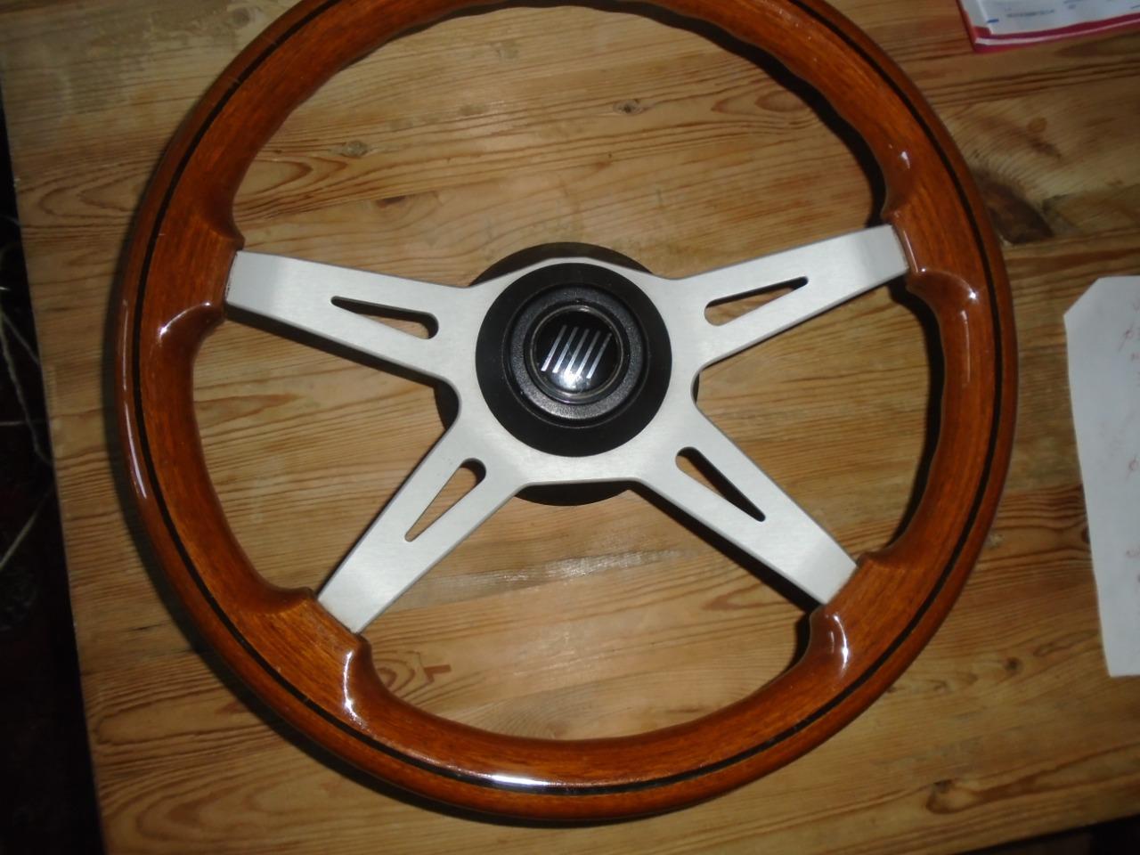 Volant FIAT Divers LesAnciennes.com