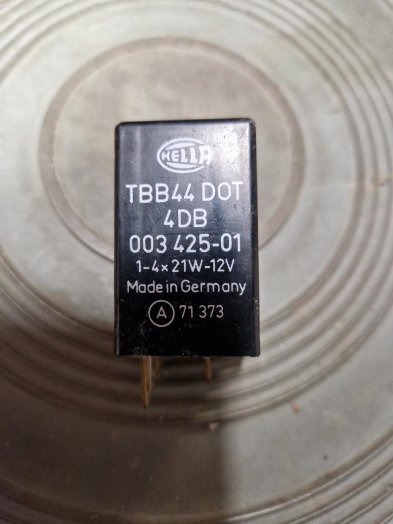 Centrale clignotante BMW R90 Toute serie R serie LesAnciennes.com