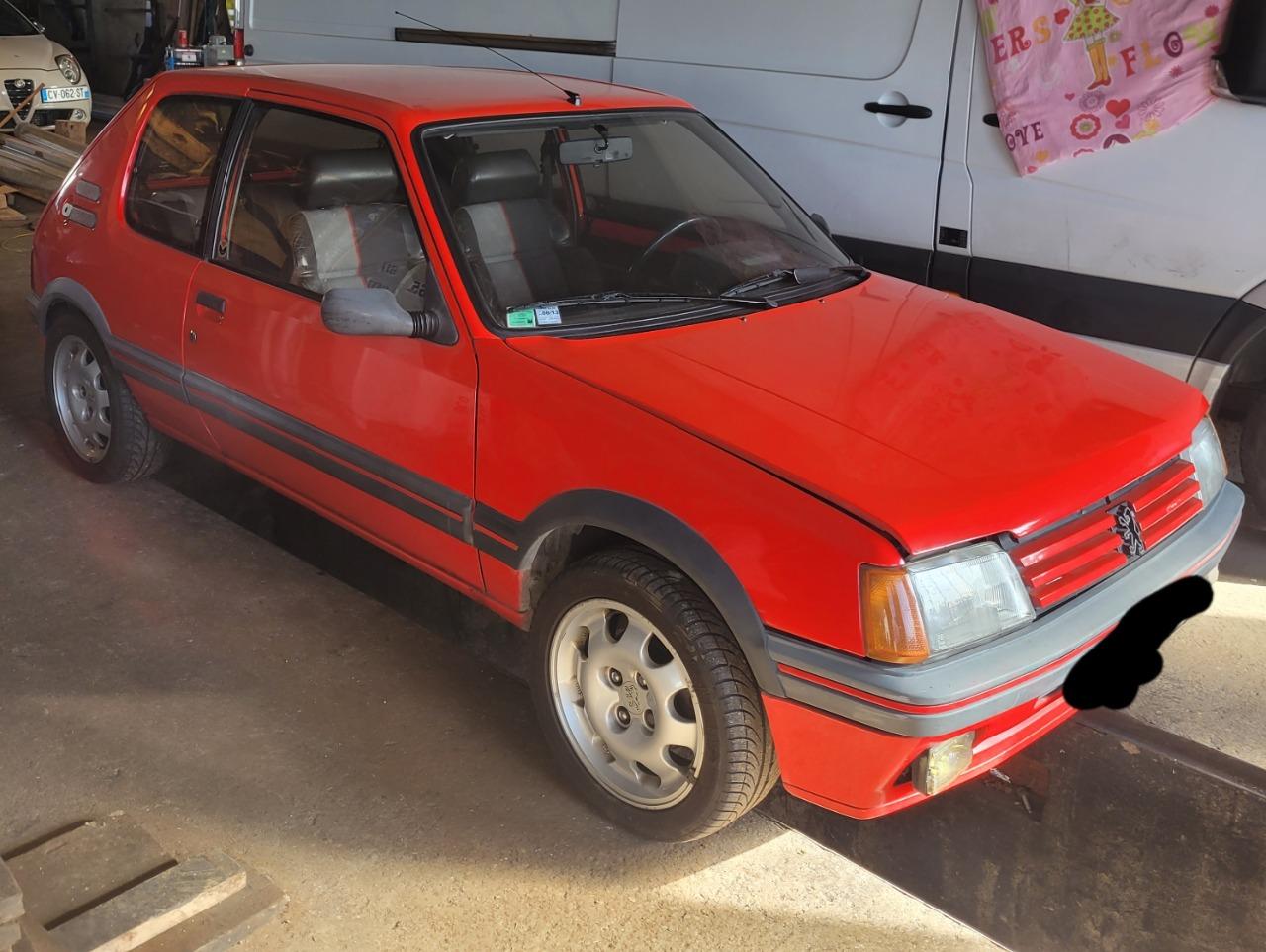 PEUGEOT 205 GTI 1.9L - 1987 LesAnciennes.com