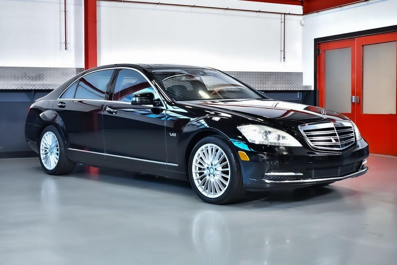 2010 Mercedes-Benz W221 S600 Limousine 6.0L V12 AM LesAnciennes.com