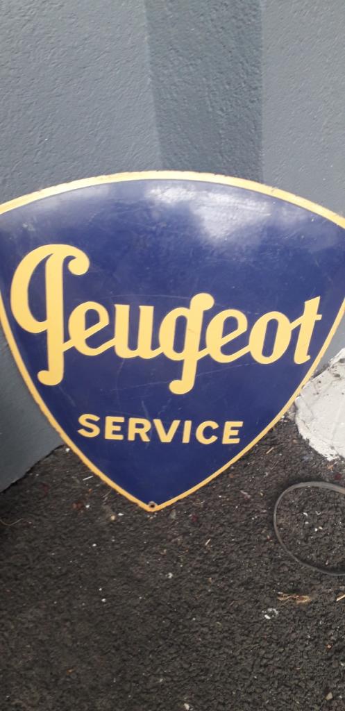 Plaque émaillée Peugeot LesAnciennes.com