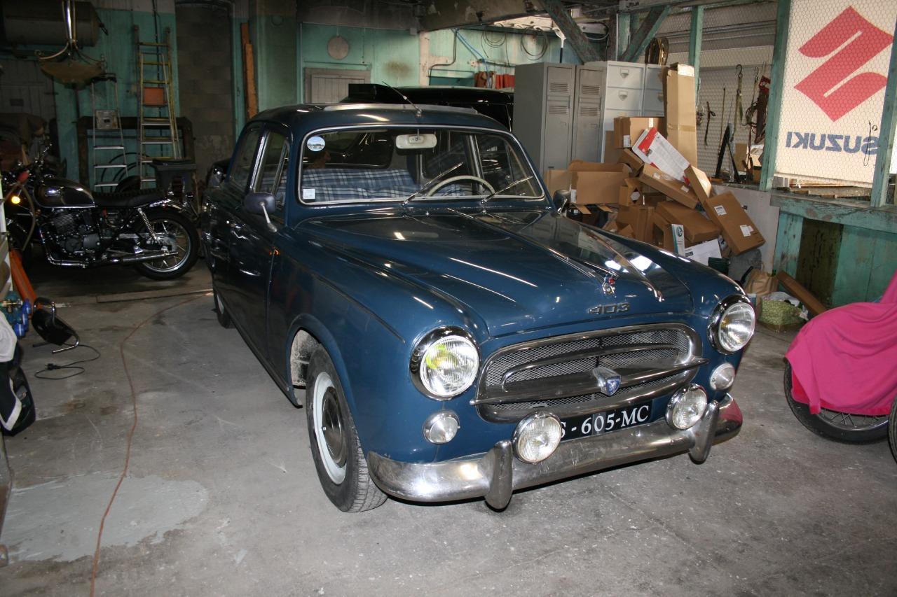 PEUGEOT 403 - 1959 LesAnciennes.com