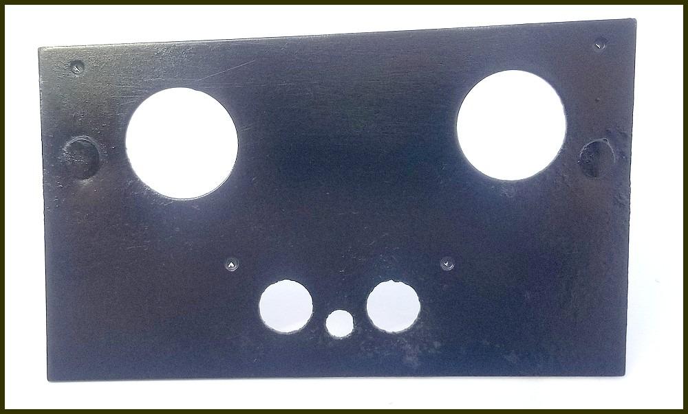 Plaque fixation accoudoir ALFA ROMEO Giulia, GT LesAnciennes.com