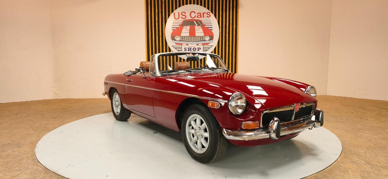 MG MGB Cabriolet - 1974 LesAnciennes.com