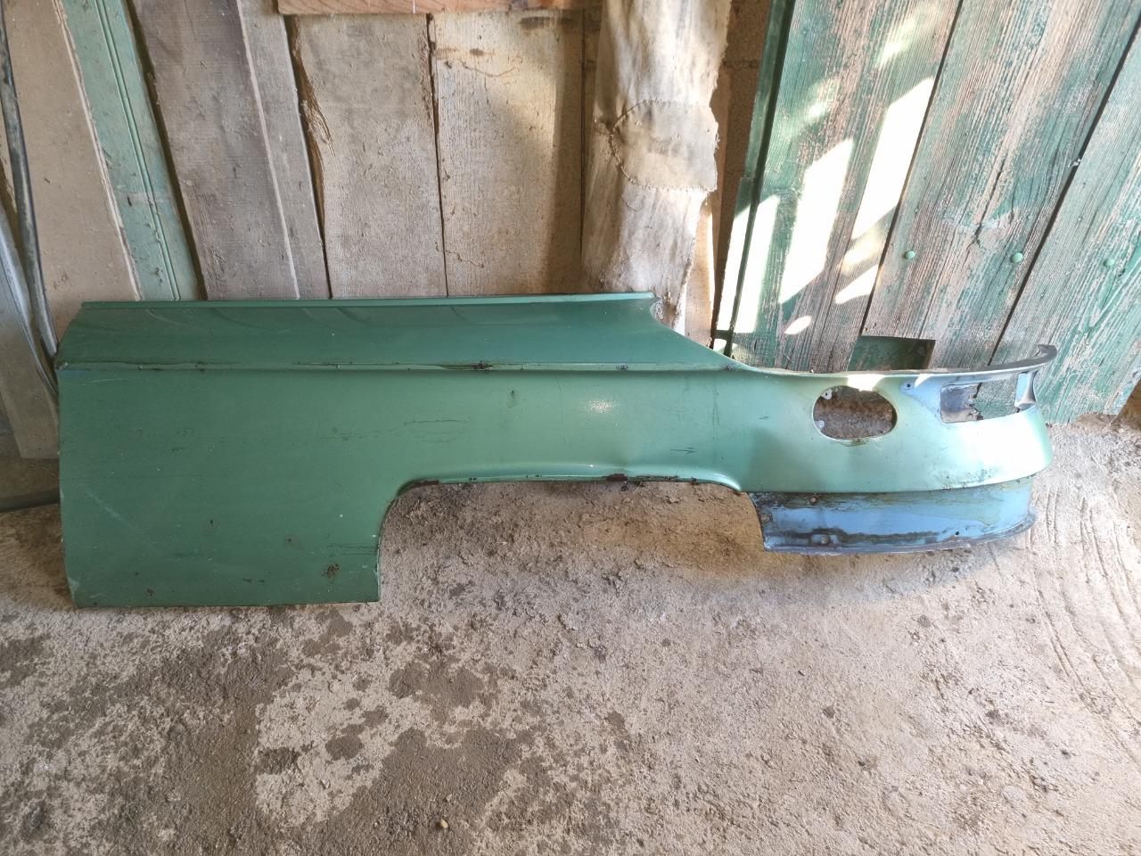 Aile arrière gauche PANHARD 24 LesAnciennes.com
