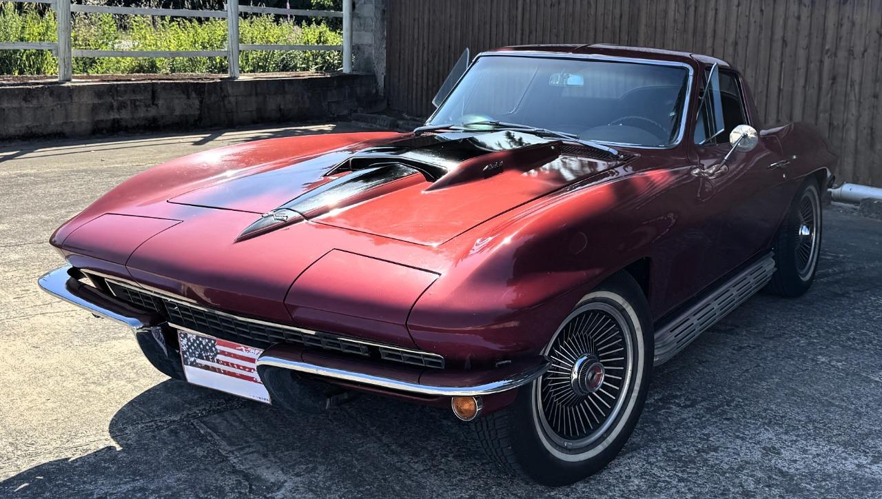CHEVROLET Corvette STING RAY BIG BLOCK - 1967 LesAnciennes.com