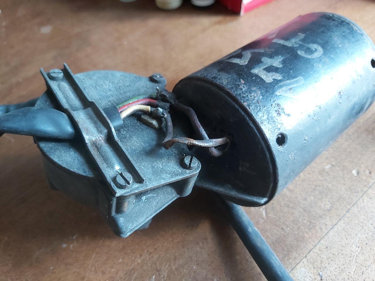 Pièces ALFA ROMEO 1750 LesAnciennes.com