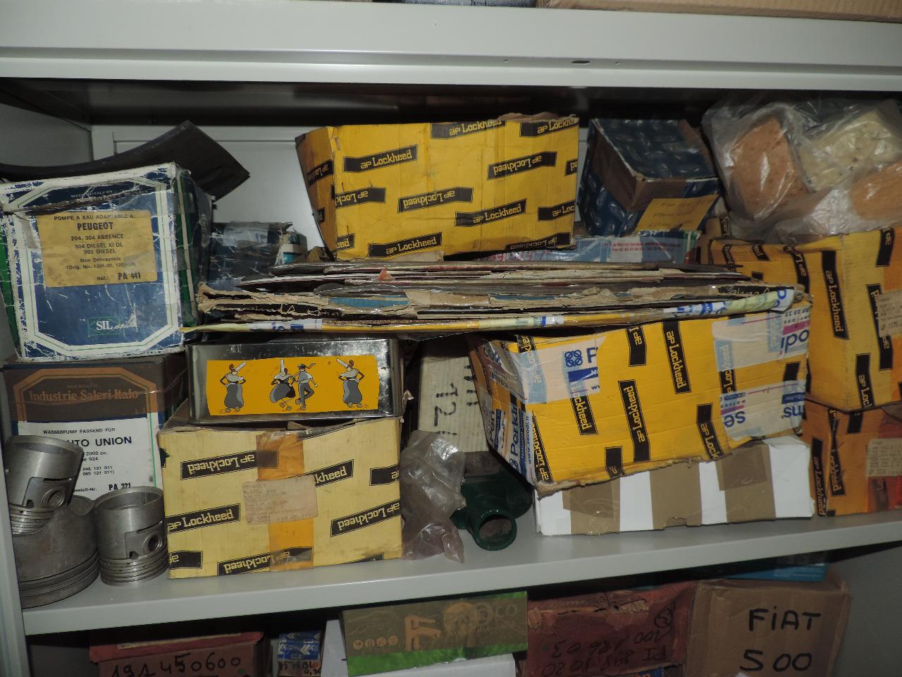 Coussinets DIVERS divers LesAnciennes.com