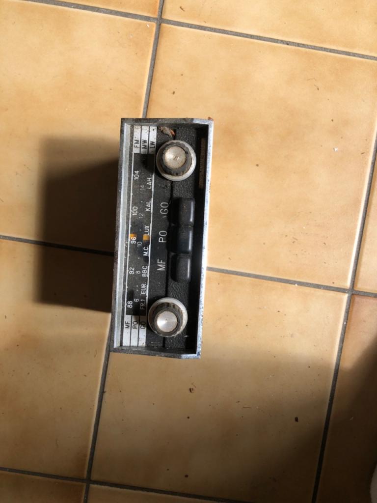 Autoradio CITROEN DS LesAnciennes.com
