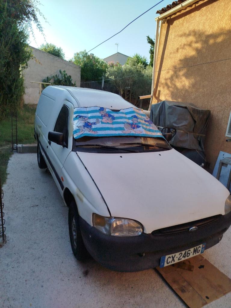 Recherche pièces FORD Escort MK6/7 camionnette LesAnciennes.com