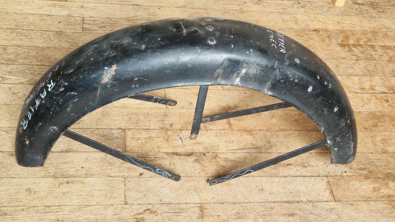 Garde boue avant Ratier Cemec L7 LesAnciennes.com