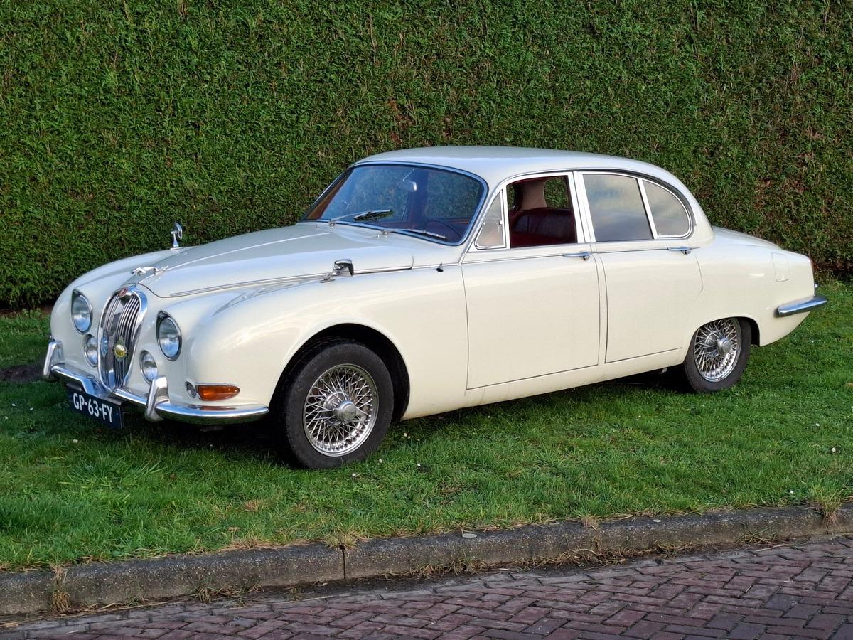 JAGUAR Type S 3.4 Saloon - 1964 LesAnciennes.com