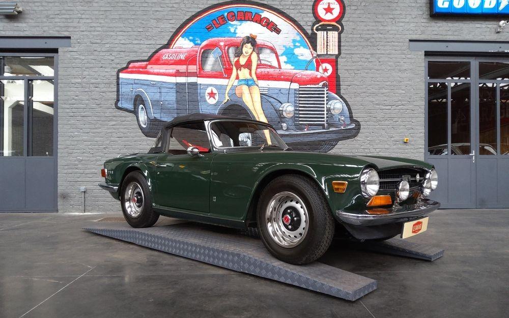 TRIUMPH TR6 - 1969 LesAnciennes.com