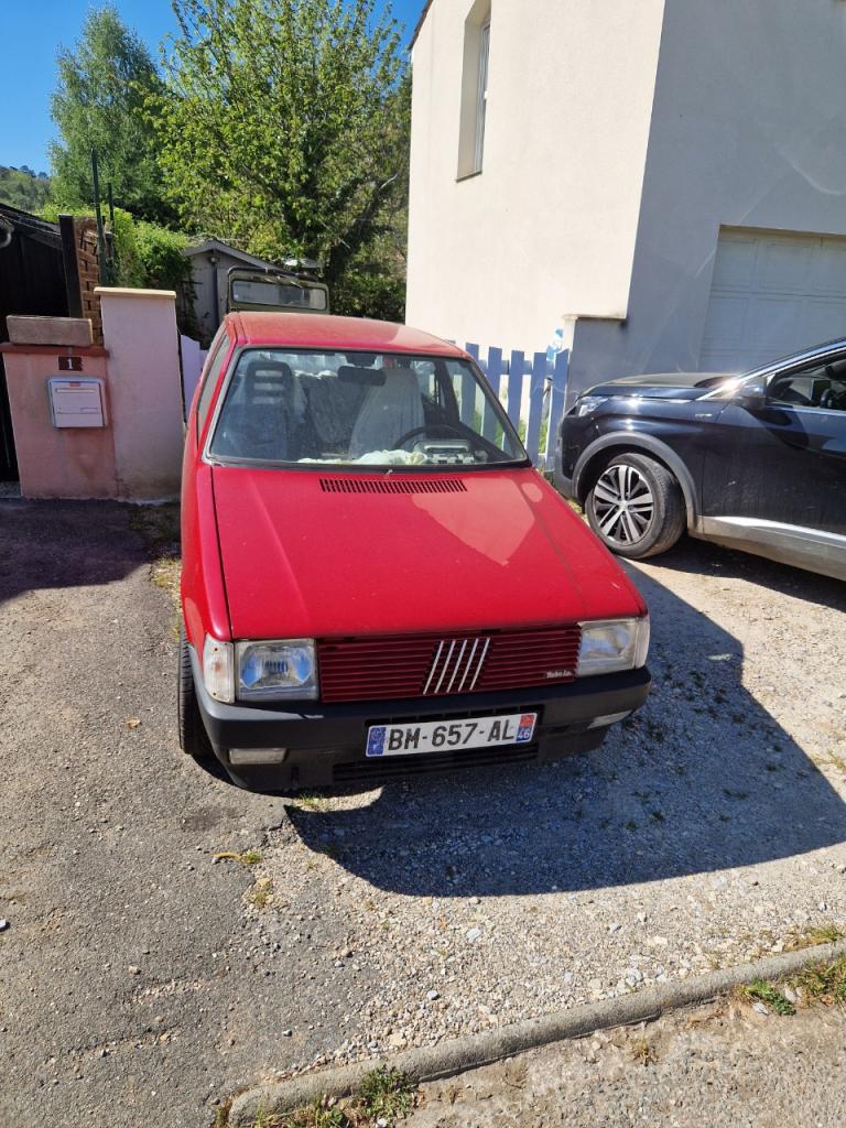 FIAT Uno turbo ie - 1988 LesAnciennes.com