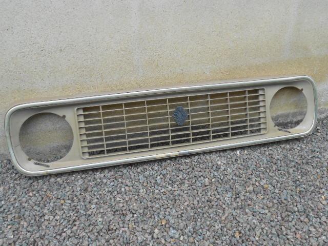 Pièces RENAULT 4L (R4L) BILLANCOURT LesAnciennes.com