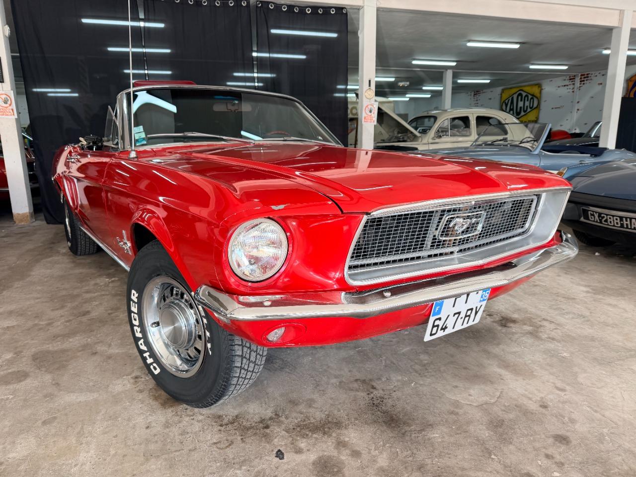 FORD Mustang 302 CI CABRIOLET - 1968 LesAnciennes.com