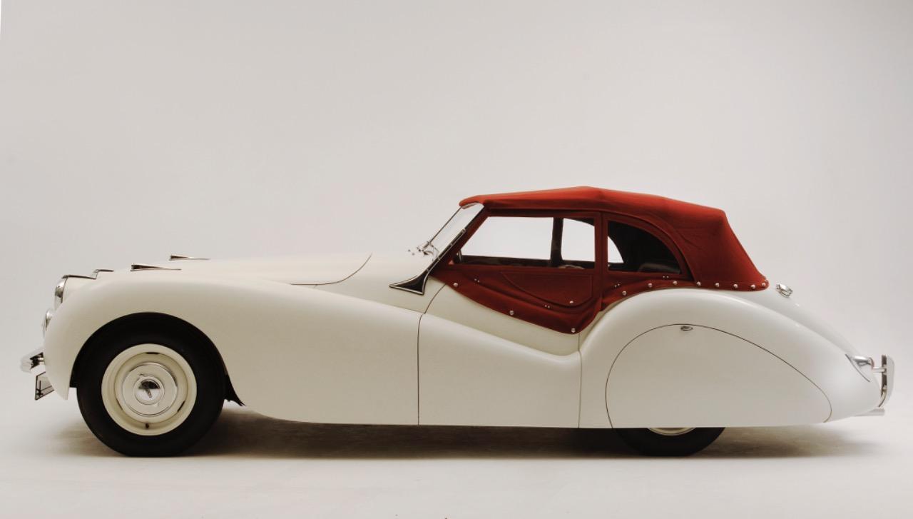 JAGUAR XK120 - 1951 LesAnciennes.com