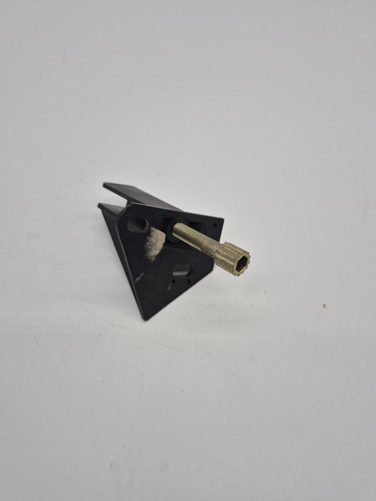 Support Réglage Phare AVG PEUGEOT 505 LesAnciennes.com