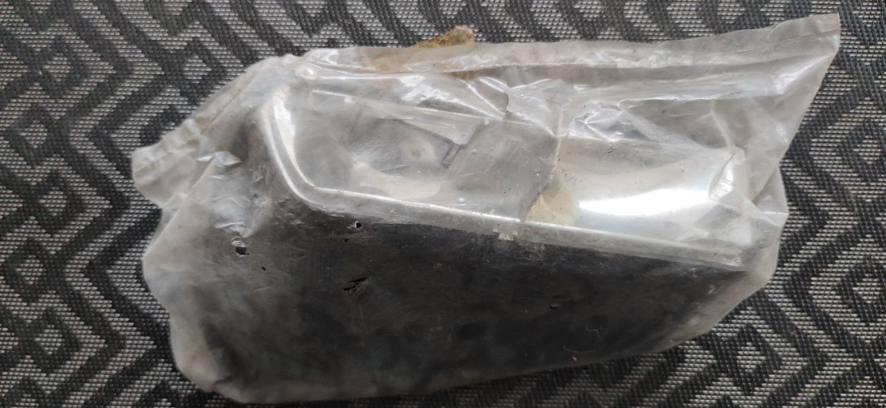 Socle clignotant droit RENAULT 20 (R20) 30 (R30) LesAnciennes.com