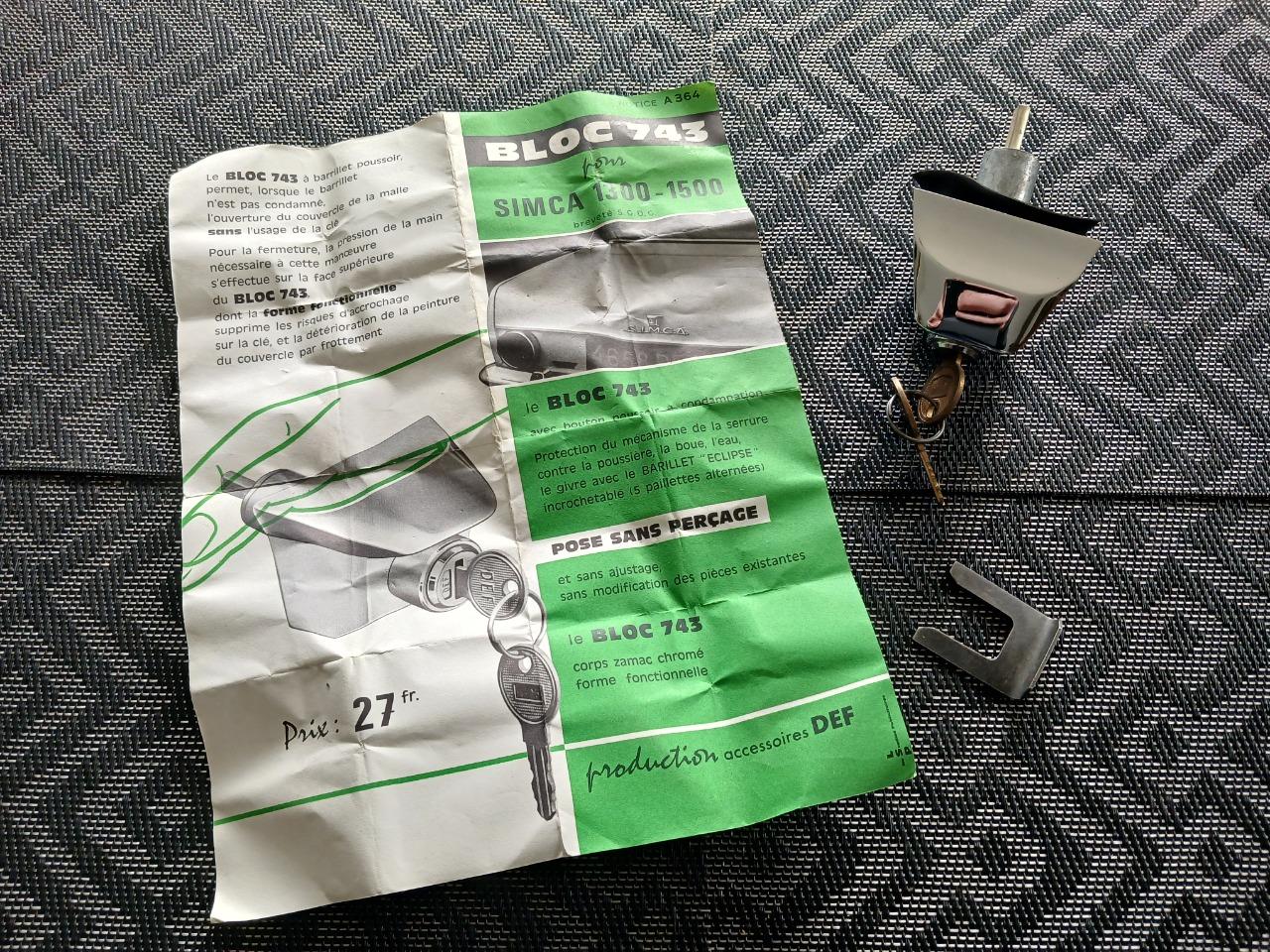 Verrou de coffre accessoire SIMCA 1300 1500 LesAnciennes.com