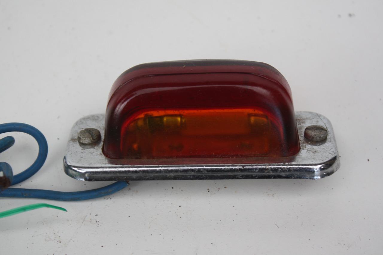 Petit feu arrière RKG Rectangulaire Verre Citroen LesAnciennes.com