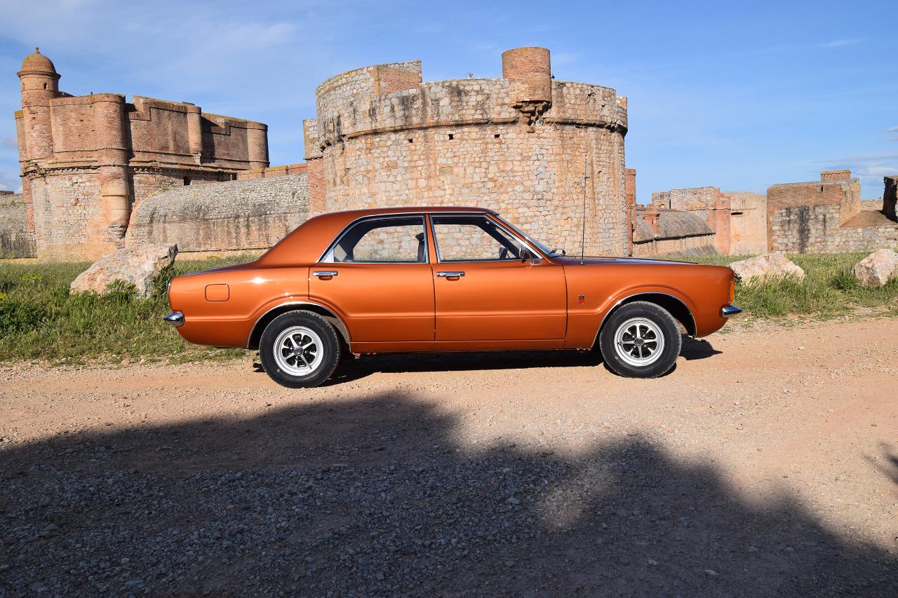 FORD Taunus XL - 1973 LesAnciennes.com