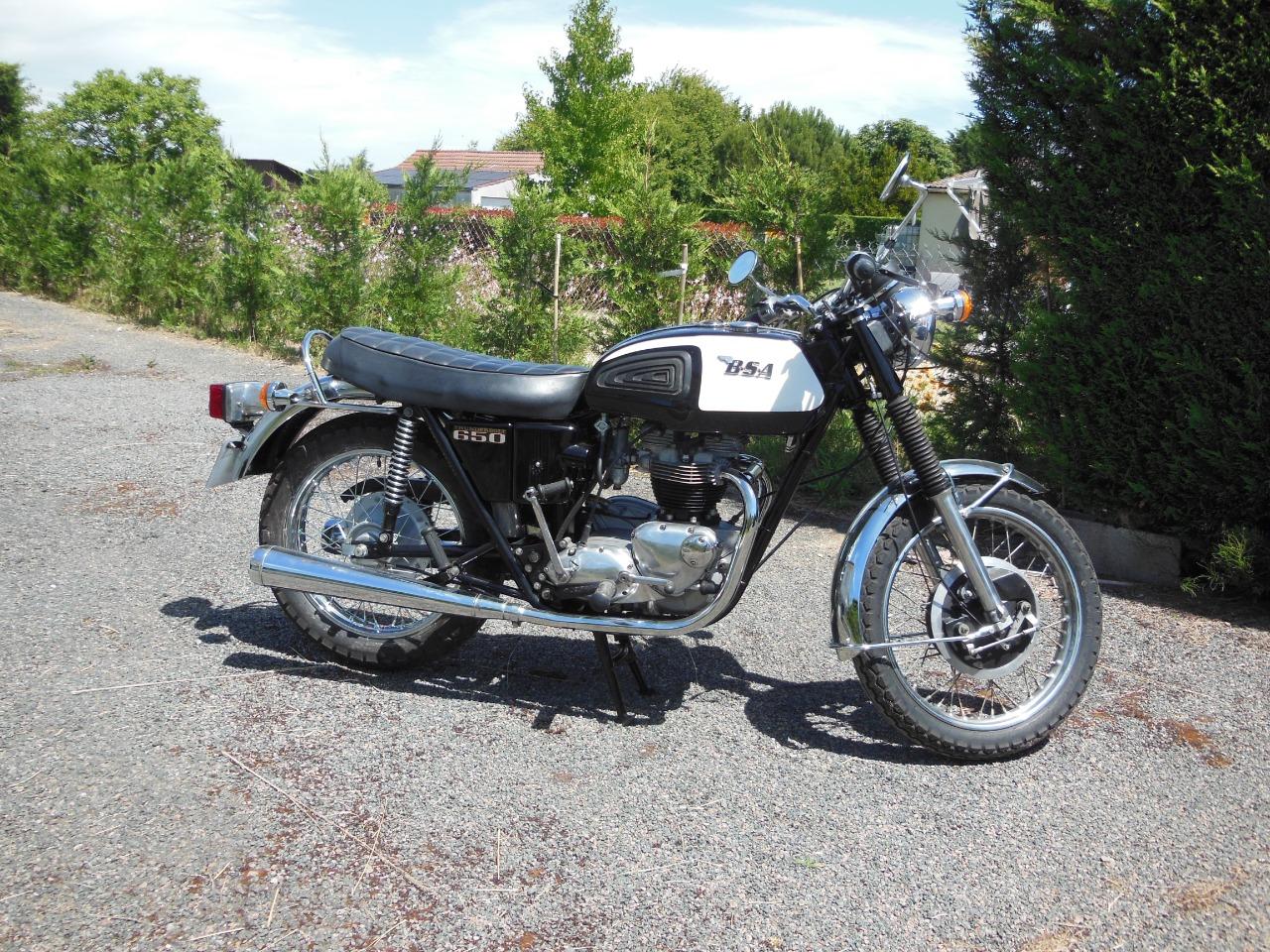 BSA T65 - 1973 LesAnciennes.com