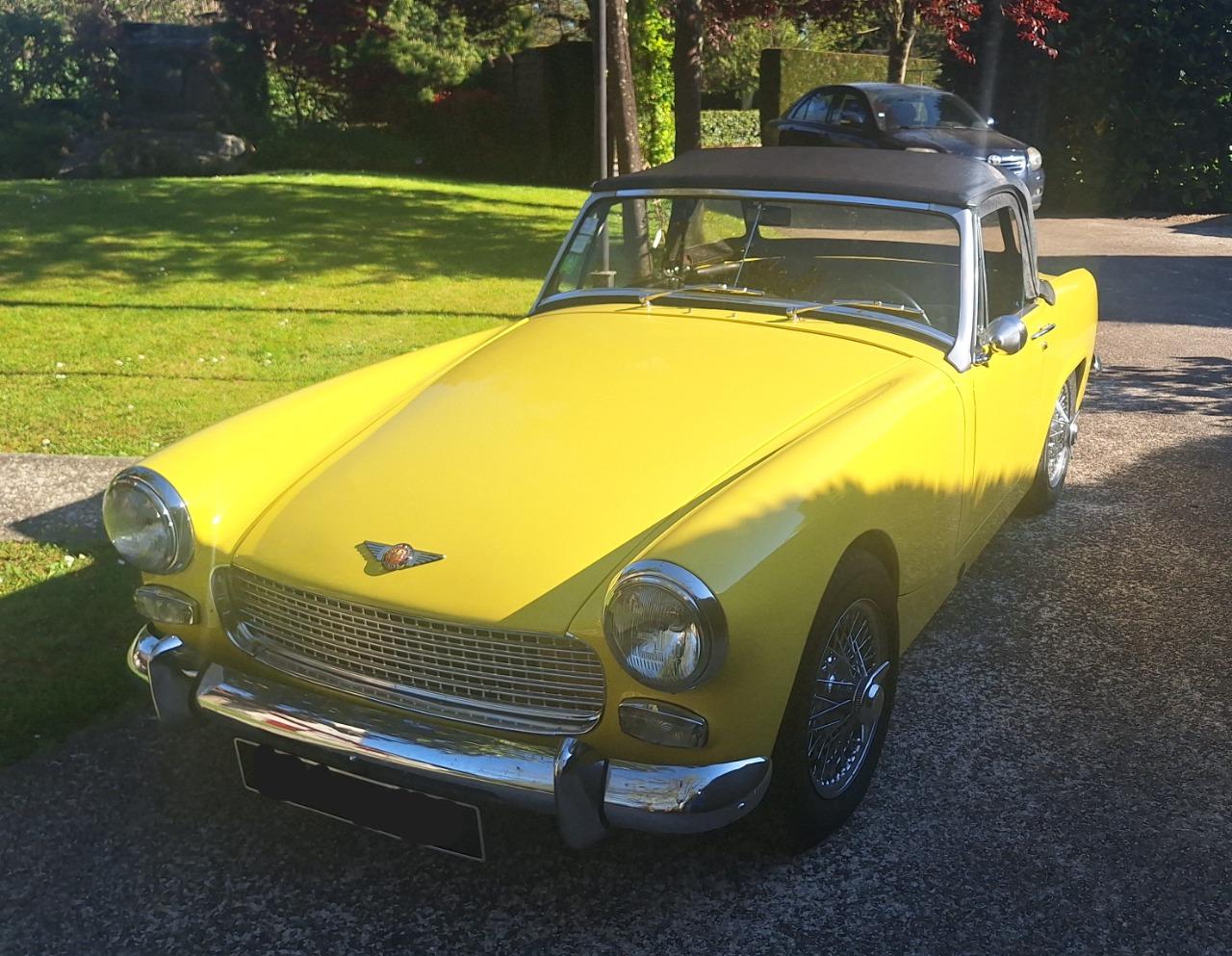 AUSTIN HEALEY Sprite MK2 - 1965 LesAnciennes.com