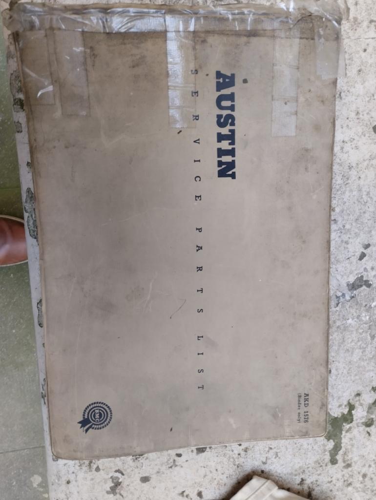 Catalogue pièces MGA 1600 LesAnciennes.com