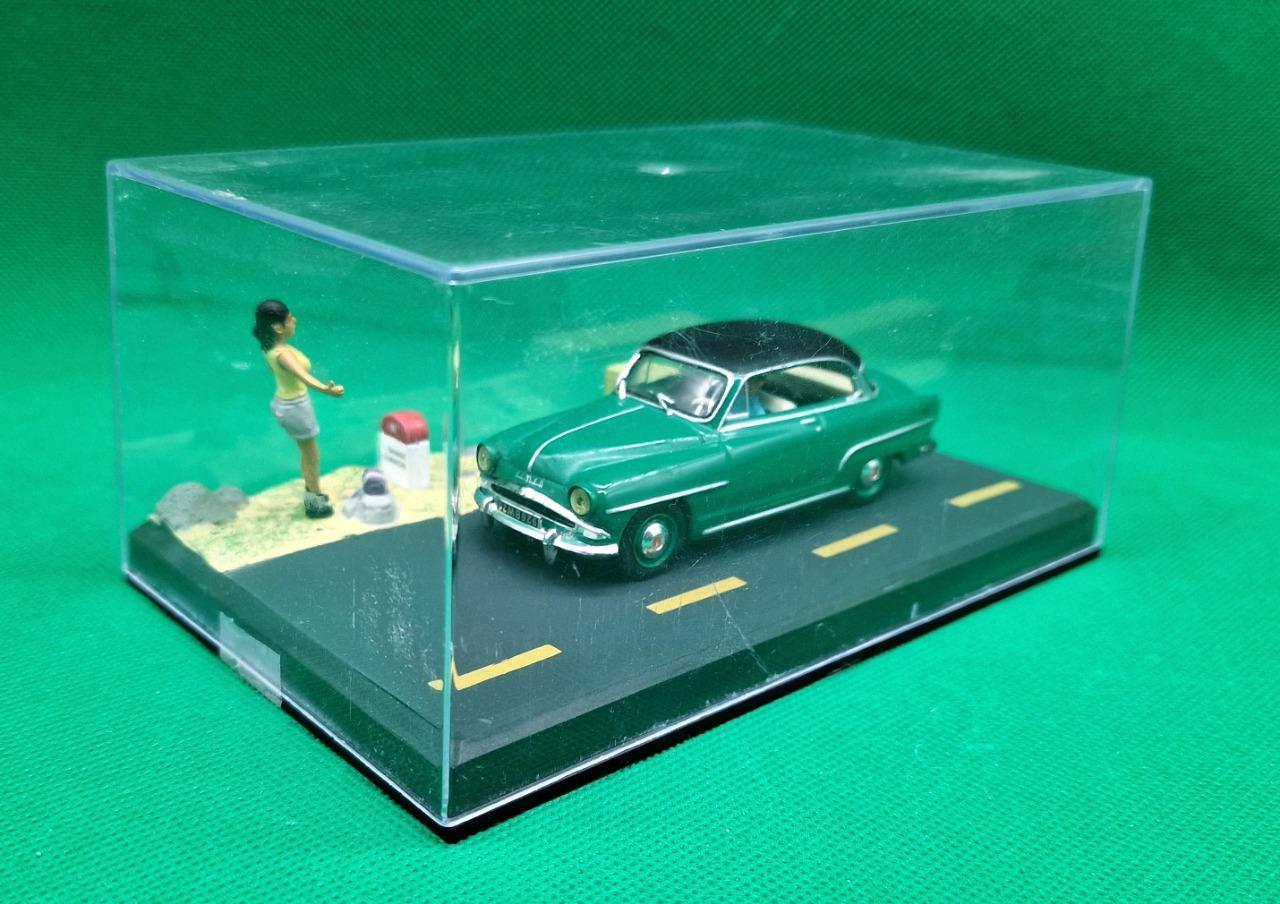 Simca 9 Aronde Monaco + diaporama 1/43e LesAnciennes.com