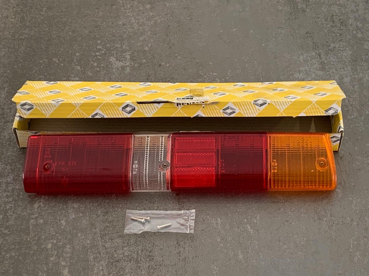 Cabochon de feu ARD Renault 17, R15 phase 2 LesAnciennes.com