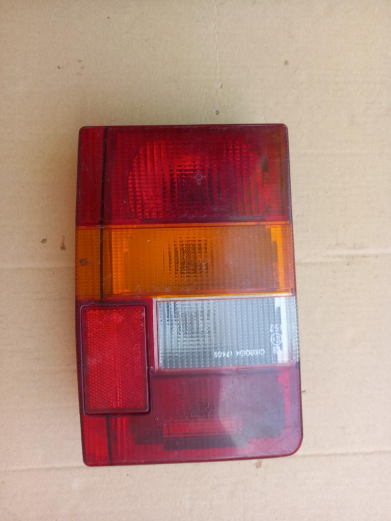 Feu ARD CITROEN Axel LesAnciennes.com