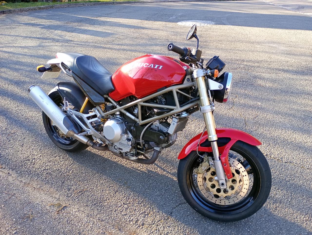 DUCATI Monster 1993 - 1993 LesAnciennes.com