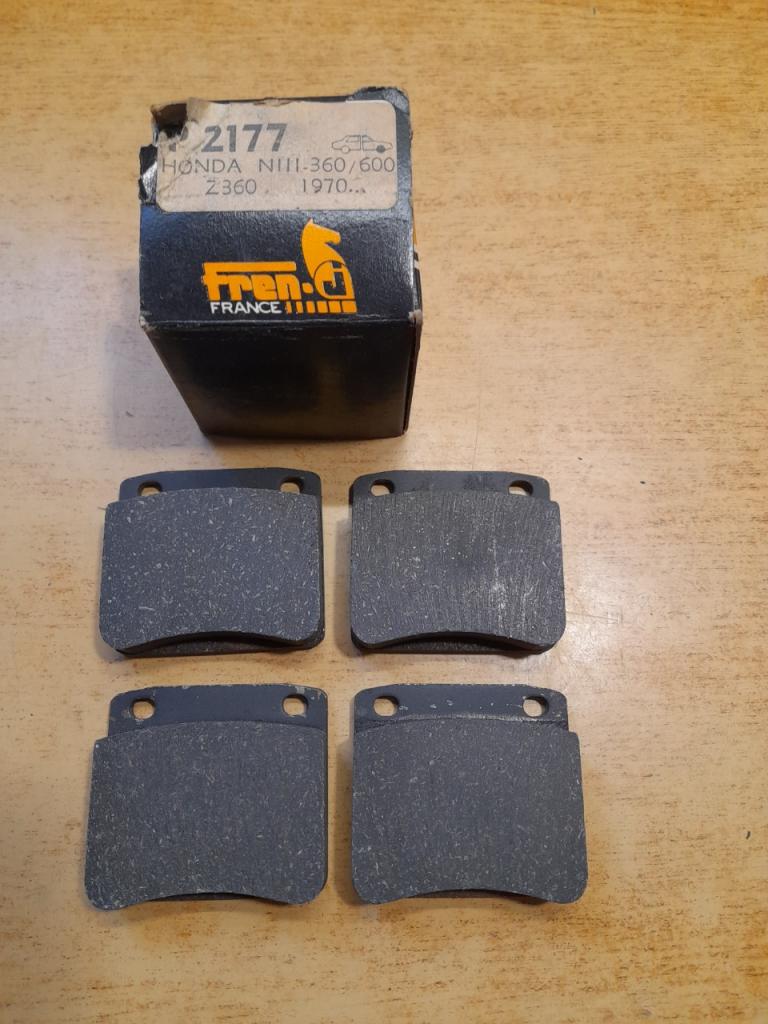 Plaquettes de Frein Avant Honda N600 N360 Z360 LesAnciennes.com