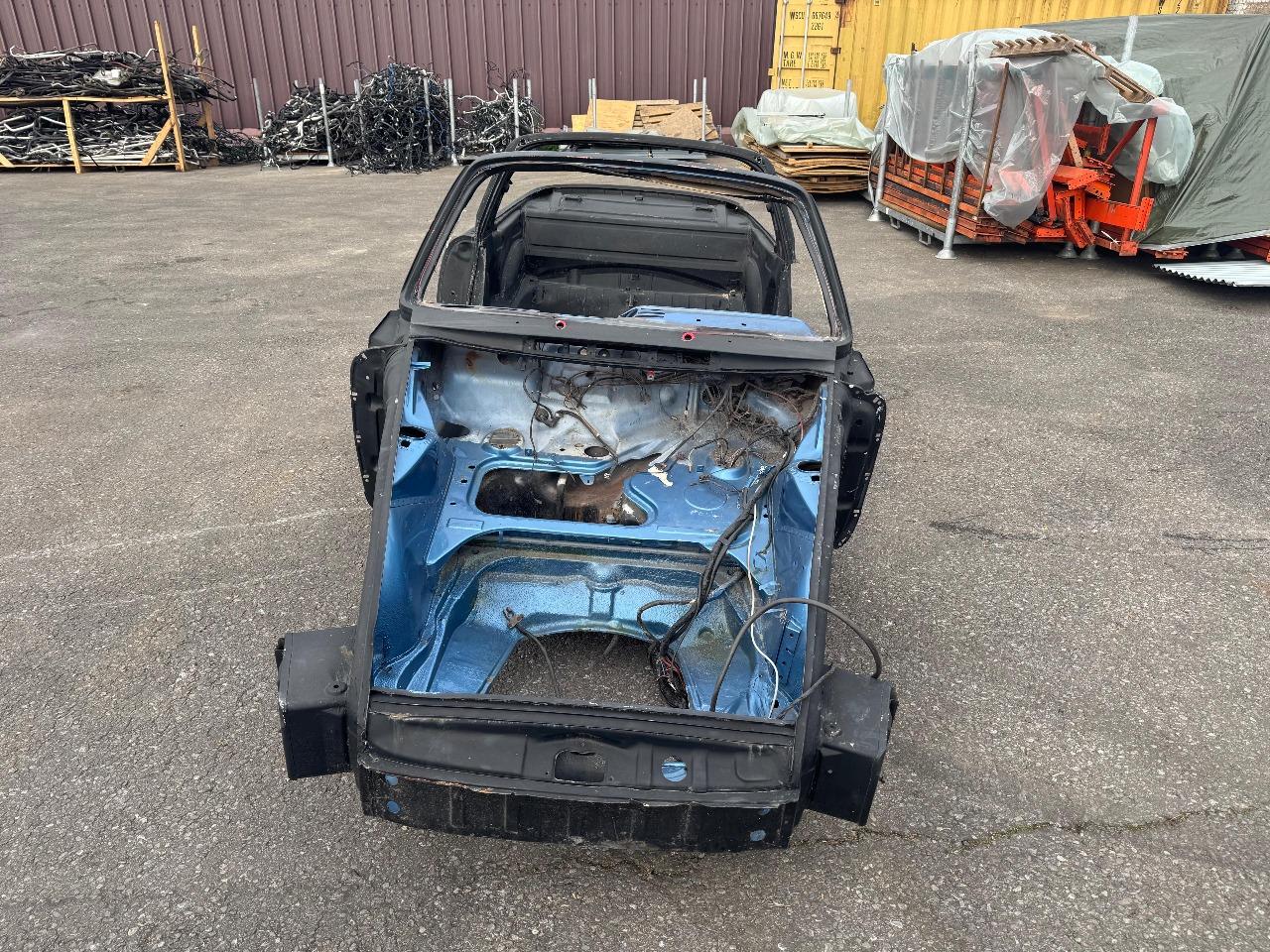 Caisse nue PORSCHE 911 2.2 T LesAnciennes.com