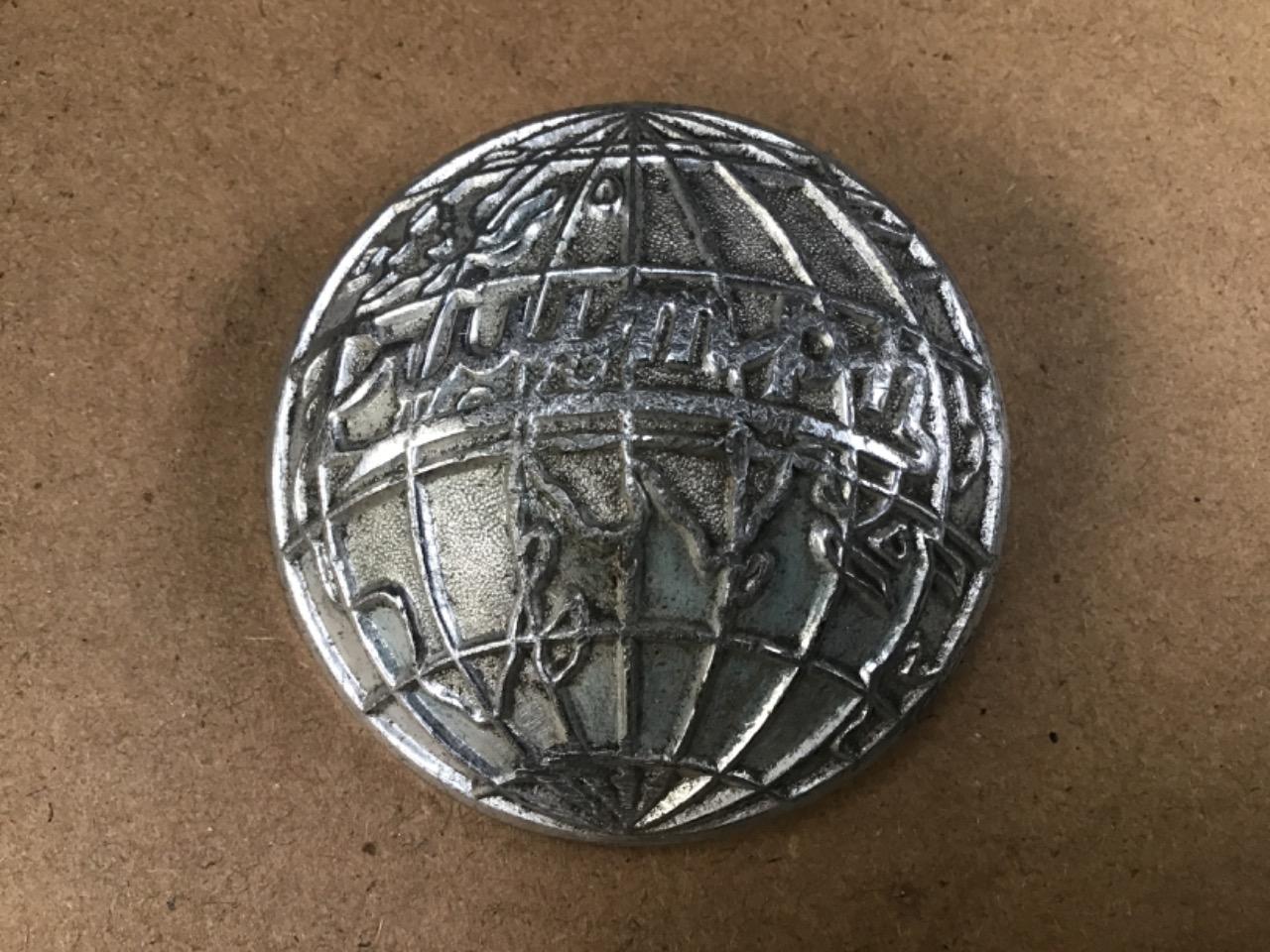 LOGO TRIUMPH LesAnciennes.com