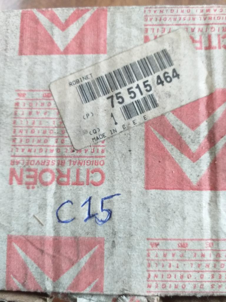 Robinet CITROEN C 15 LesAnciennes.com