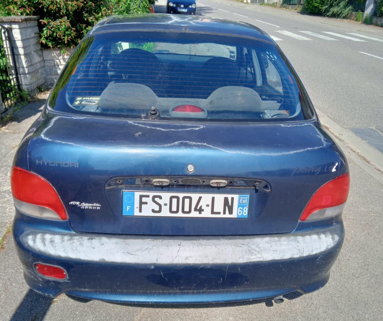 2000 Hyundai Pony, foto 4