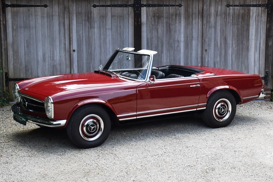 MERCEDES 230 SL - 1964 LesAnciennes.com